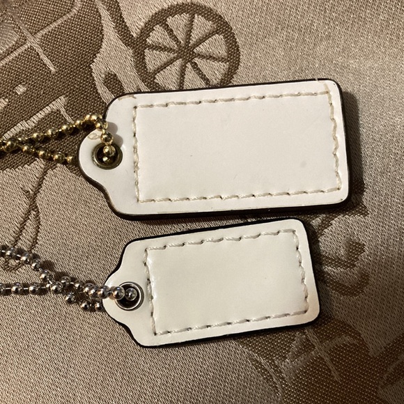 COACH cream patent leather replacement hangtags with chains. - Picture 3 of 3